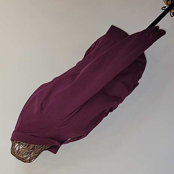 lucy lucypower ruched front full zip long sleeve 2 pocket jacket womens size XL - Picture 3 of 9